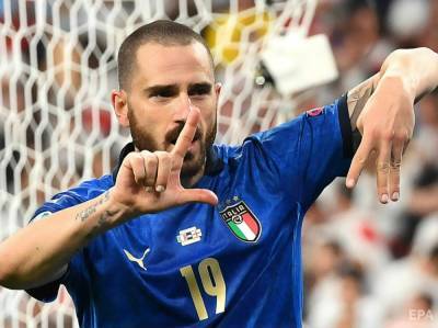 Игрок сборной Италии Бонуччи после победы на Евро 2020 ответил Роналду: глотнул пива и запил колой