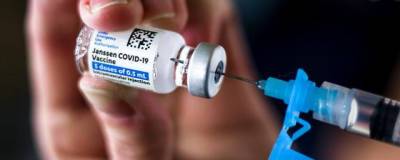 Вакцина от COVID-19 компании Janssen может вызвать синдром Гийена-Барре