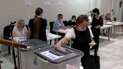 Новости на "России 24". Сторонникам объединения с Румынией не удалось сорвать выборы в Молдавии
