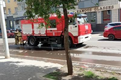 В Красноярске эвакуировали посетителей магазина из-за разлива диметилформамида