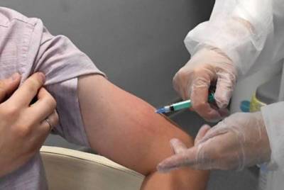 Раскрыта причина популярности вакцины «КовиВак»