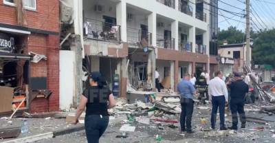Один человек погиб, двое пострадали при взрыве газа в гостинице в Геленджике