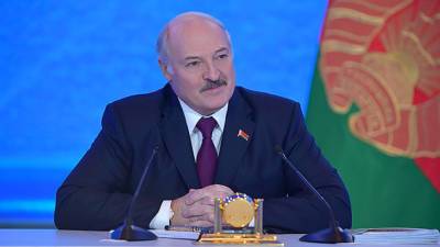 Лукашенко во вторник совершит рабочий визит в Россию