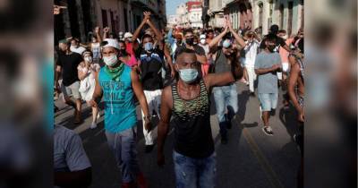 Немає їжі, ліків та свободи: Куба охоплена масовими протестами вперше за 60 років