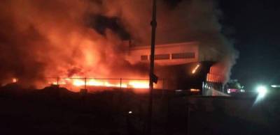 Число жертв пожара в COVID-госпитале Ирака увеличилось до 77 человек