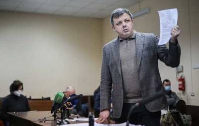 Семенченко: "От меня требуют раскрыть операции военной разведки по запросу КГБ Беларуси. Это предательство в руководстве Украины"