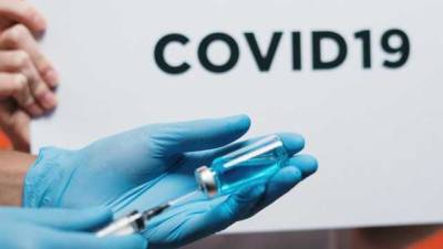 В мире разрабатывают более сотни COVID-вакцин