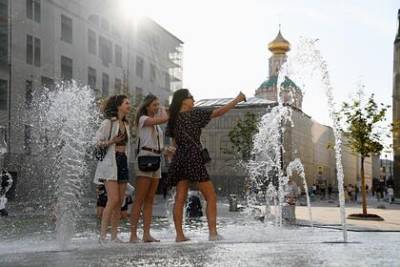 Синоптики предсказали Москве тройной рекорд жары