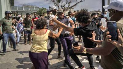 Кубу охватили сильнейшие за последние 30 лет акции протеста