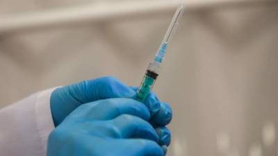 Фармацевт рассказал о якобы заявленной на регистрацию в России вакцине от COVID-19