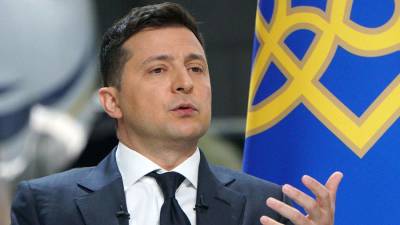 Зеленский пообещал защищать каждое национальное сообщество на Украине