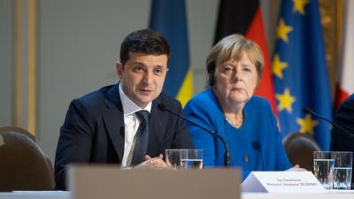 На Украине назвали полным провалом саммит Меркель и Зеленского
