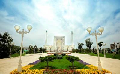 Узбекистанцы отдохнут три дня на Курбан-хайит, правда придется отработать две субботы