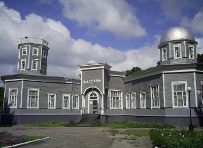 В Пензе под видом реконструкции снесли здание единственного в РФ деревянного планетария