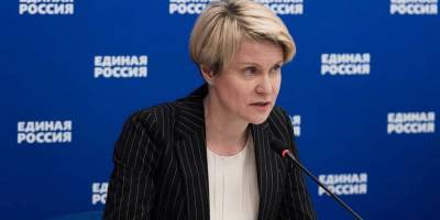 Елена Шмелева: "Это удивительный уровень доверия и ответственности, когда ты становишься лицом в списке лидеров "Единой России""