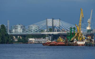 Петербургской мостостроительной компании «Пилон» удалось избежать банкротства