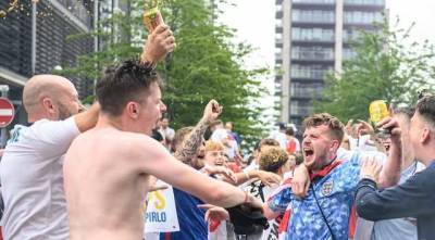 Пришли без билетов: стали известны подробности массовой драки английских фанатов на финале Евро-2020