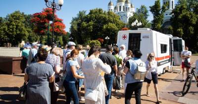 В правительстве Калининградской области объяснили, почему оставили только один мобильный пункт вакцинации