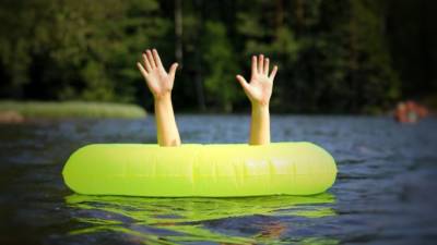 Роспотребнадзор опубликовал список пригодных для купания водоемов Ленобласти