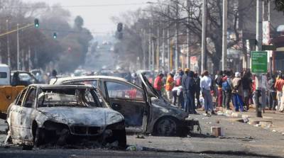 В ЮАР протесты вылились в массовые грабежи. Жители просят о помощи военных - belta.by - Белоруссия - Минск - Юар