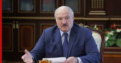 Лукашенко заявил, что Запад перешел к "индивидуальному террору"