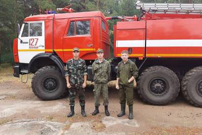 Юнармейцы участвуют в тушении пожаров в Челябинской области – Учительская газета