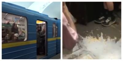 Киевское метро залили молоком, необычное видео: "решили пошутить"