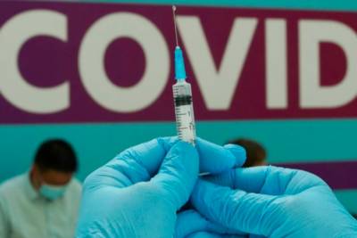 В Таиланде будут комбинировать COVID-вакцины, спасаясь от штамма "Дельта"