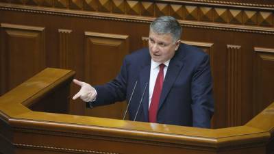 Политолог оценил решение Авакова об отставке