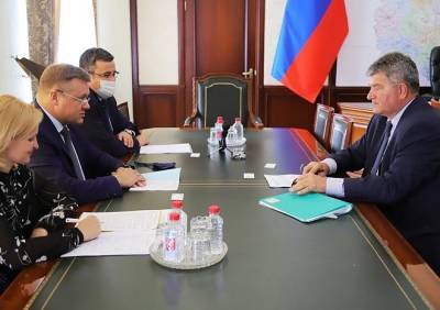 Губернатор Любимов встретился с представителем посольства Белоруссии Воронковичем