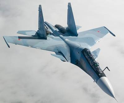 Российский истребитель Су-30 опять сопроводил над Черным морем американский самолет-шпион EP-3E Aries