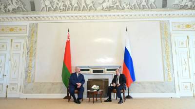 Песков сообщил о договорённости Путина и Лукашенко об объёмах кредитной поддержки