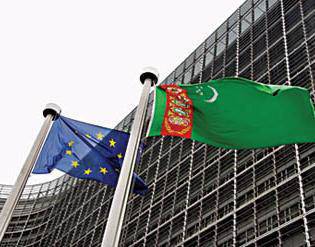 ЕС продолжит расширять сотрудничество с Туркменистаном