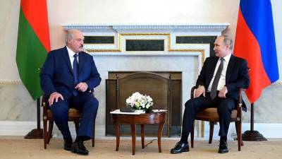 Санкции, цены на газ и новые кредиты: главное из разговора Путина с Лукашенко