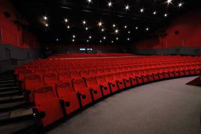 Кинотеатр во Франции признали самым старым в мире и мира