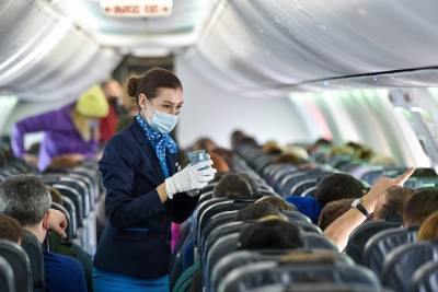 Запретить распитие алкоголя в бизнес-классе самолетов предложили в России