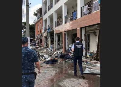 Один человек погиб и пятеро ранены из-за взрыва в частной гостинице в Геленджике