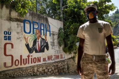Бывшего сенатора Гаити заподозрили в причастности к убийству президента