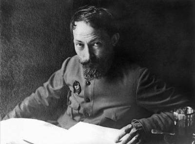 Почему Дзержинского сняли с должности главы ЧК в июле 1918 года