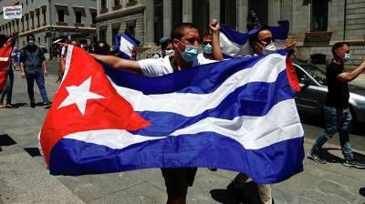 При протестах на Кубе погиб один человек