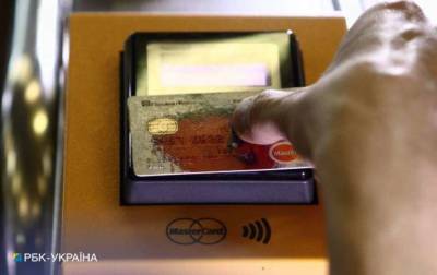В Киеве отменили бумажные билеты в транспорте: как теперь оплачивать проезд