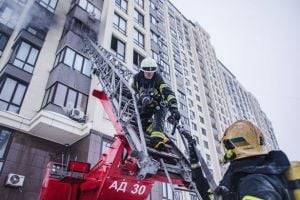 Во время пожара в Киевской области погибли два человека