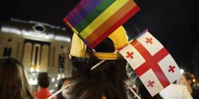 Госдеп не исключил введения санкций из-за насилия со стороны противников ЛГБТ в Грузии