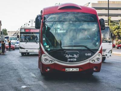Кабмин Азербайджана принял решение по вопросу работы общественного транспорта в дни праздника Гурбан