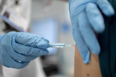 Эпидемиолог Роспотребнадзора оценил результат от прививки разными вакцинами