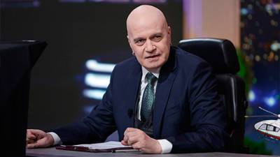 Досрочные парламентские выборы в Болгарии выиграла партия шоумена