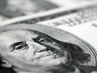 Экономике США напророчили удар силой «в тонну кирпичей»