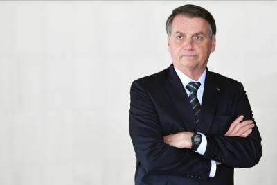 Президент Бразилии госпитализирован с болями в животе