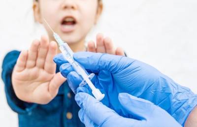 Подростков в России вакцинировать не будут и вот почему