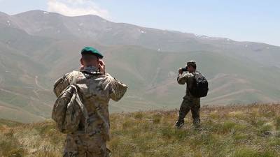 Армения сообщила о пропаже двух военнослужащих на границе с Азербайджаном